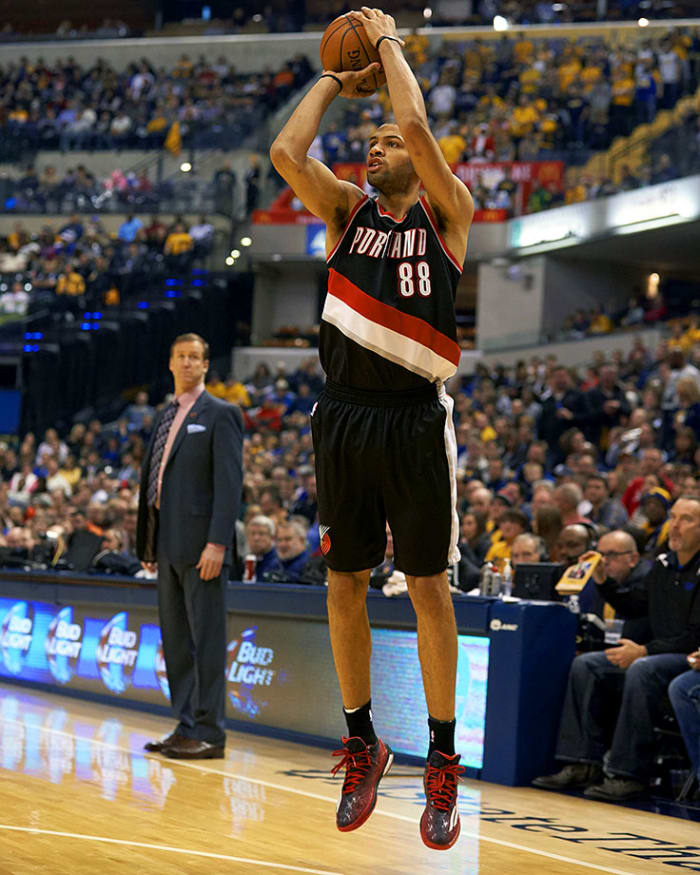 88-Nicolas-Batum-X159064_TK1_0942.jpg